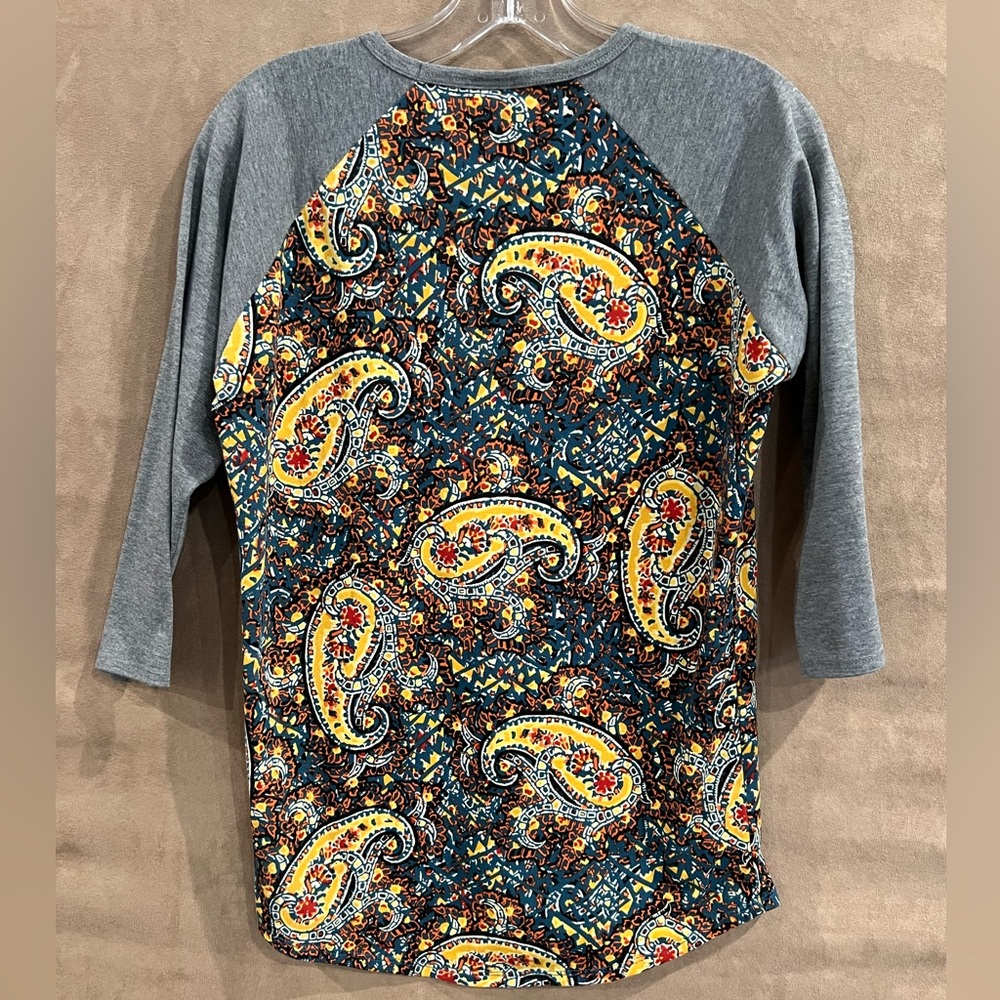 LuLaRoe Randy Top - Picture 2 of 3